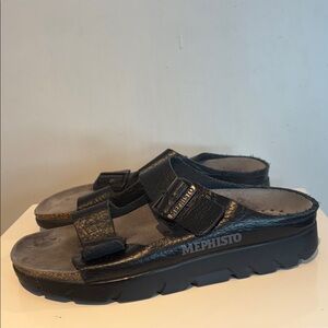 Mephisto Zonder Black Leather Slide Sandals
Unisex size 41